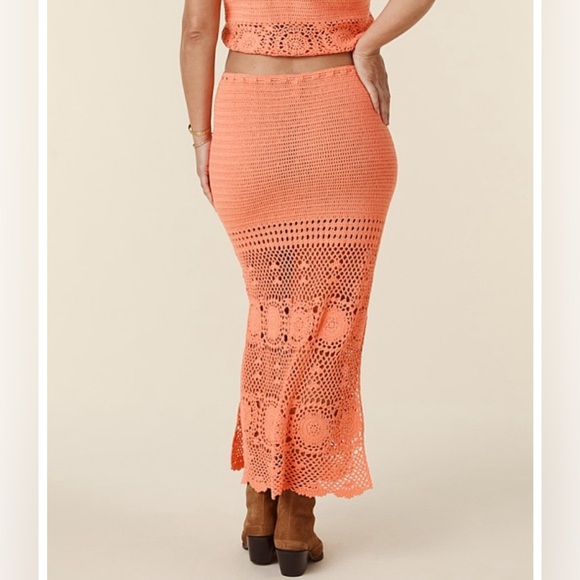 BNWT Spell Let The Sunshine Crochet Set in Peach 🍑🌞 - Picture 5 of 12